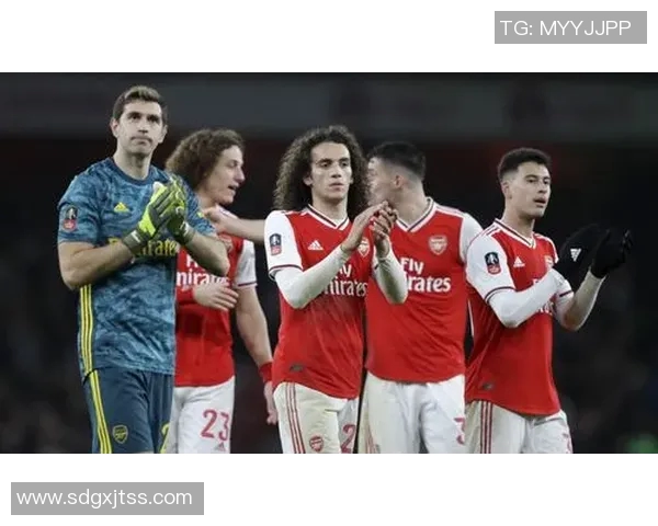 基翁强调阿森纳需完整阵容以提升竞争力专注于持续赢球